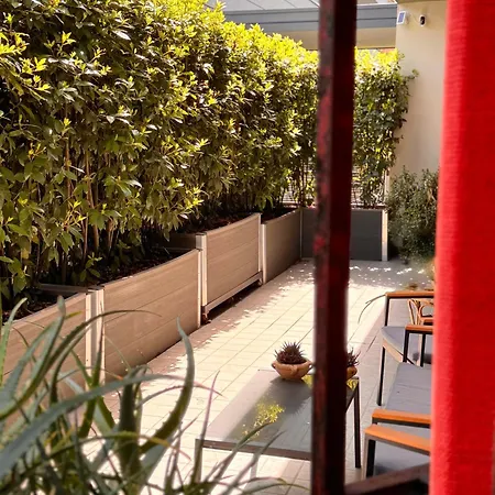 Privata Con Terrazza * ボローニャ